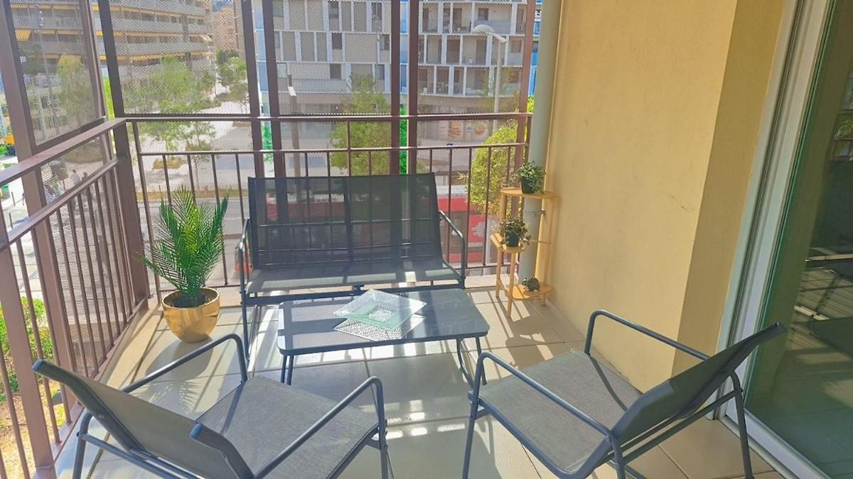 Apartment 2 Pieces, Meridia