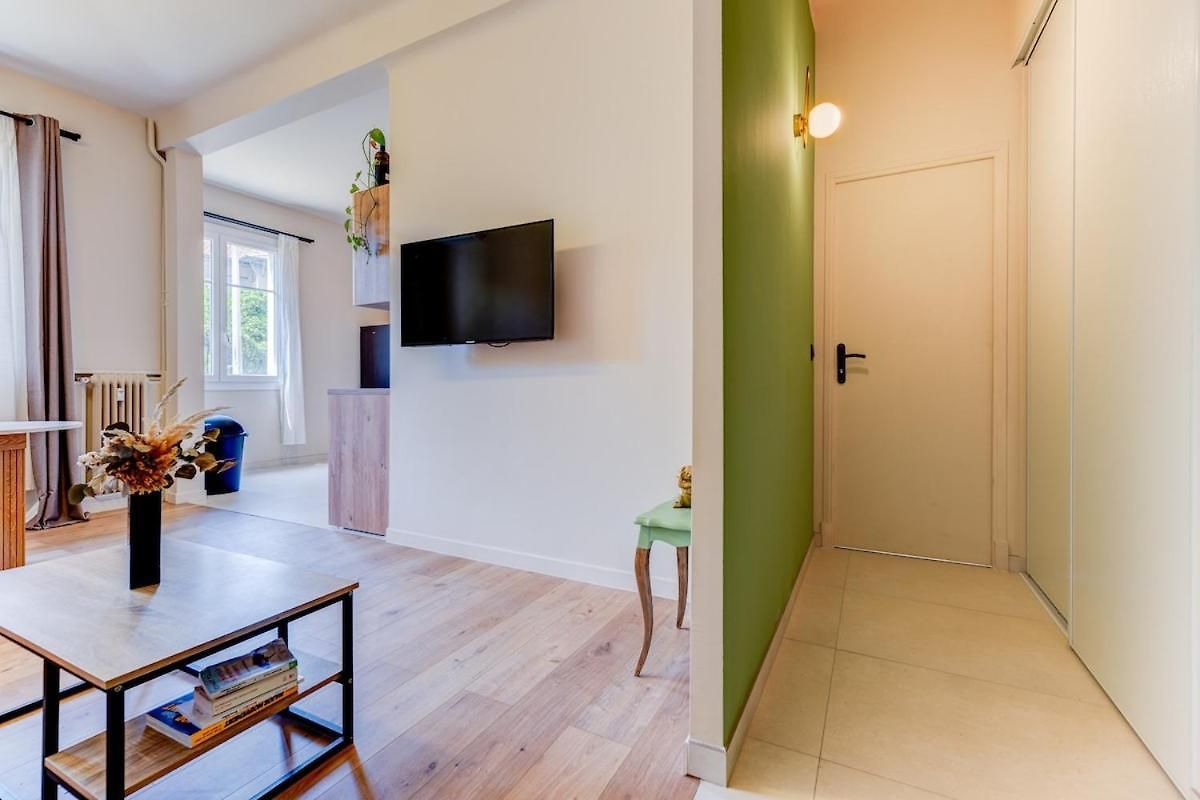 Air-conditioned And Quiet - Casa Nice