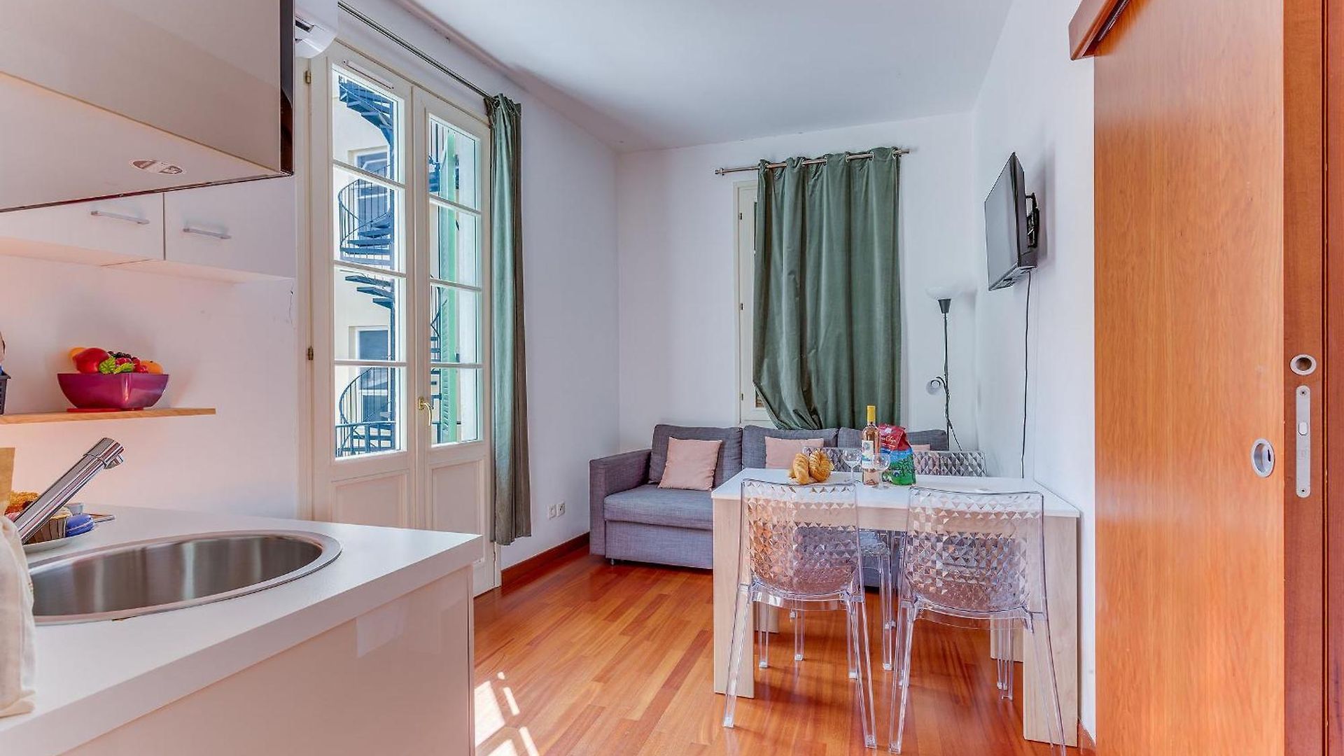 Piazza Grimaldi Ap4519 By Riviera Homes Apartment Nice