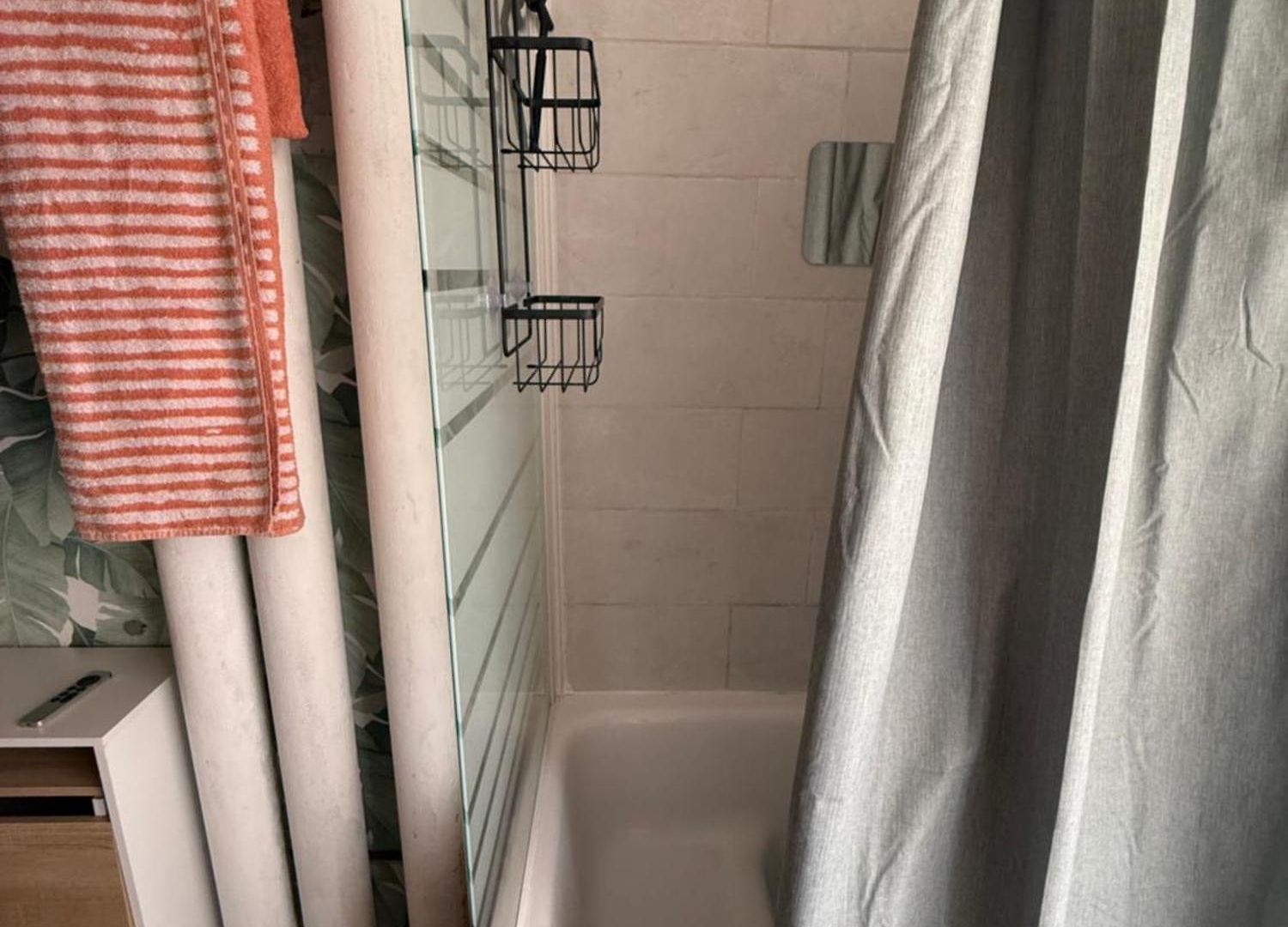 Partie D Appartement, Independant Avec Cuisine A Partager Apartment Nice