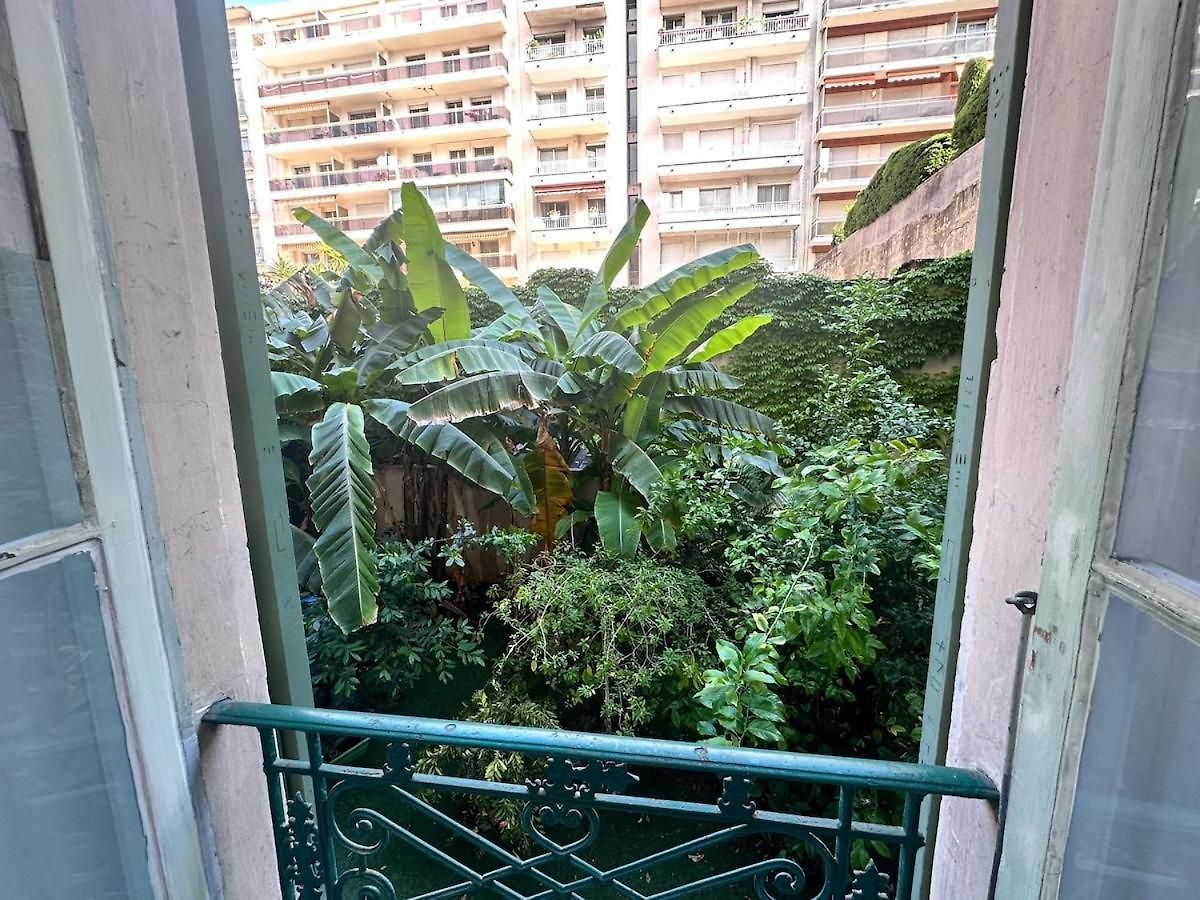 Horizon Bleu 5 Air Conditioning Garden 3 Minutes