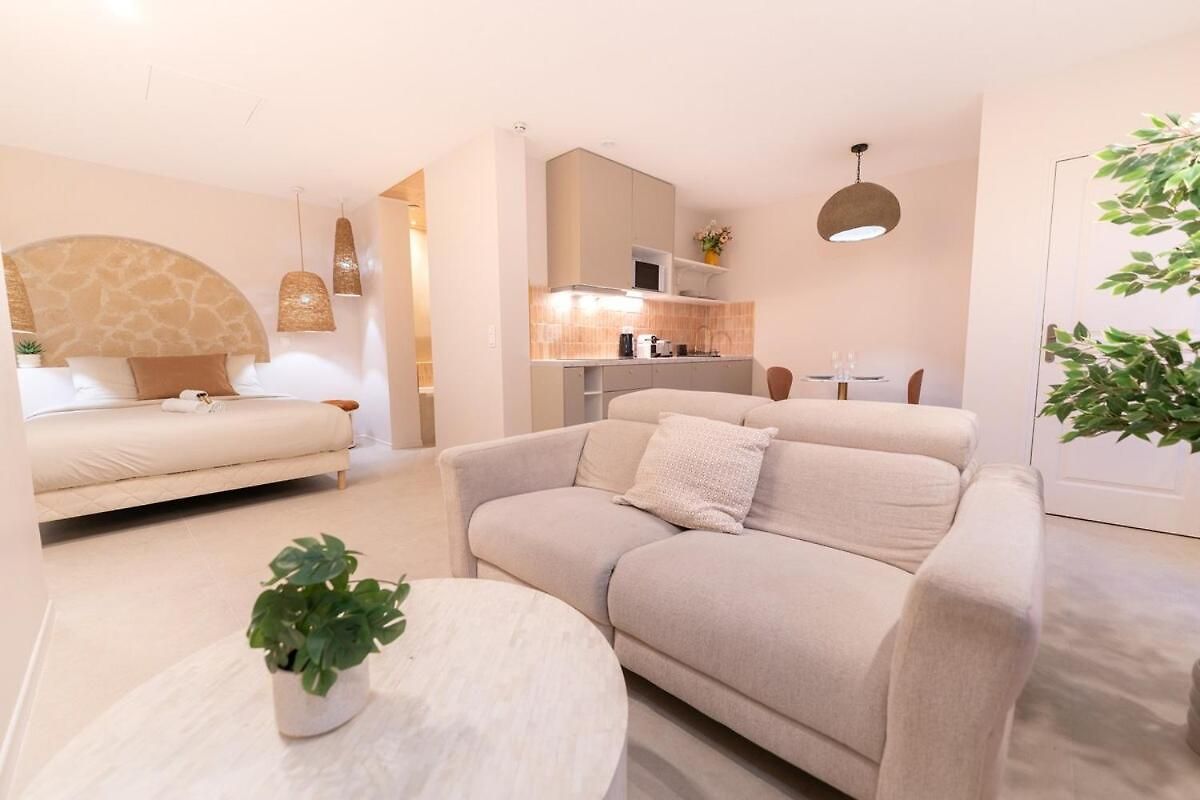 Apartment Cocon Inspire Des Pouilles A Deux Pas De La Nice