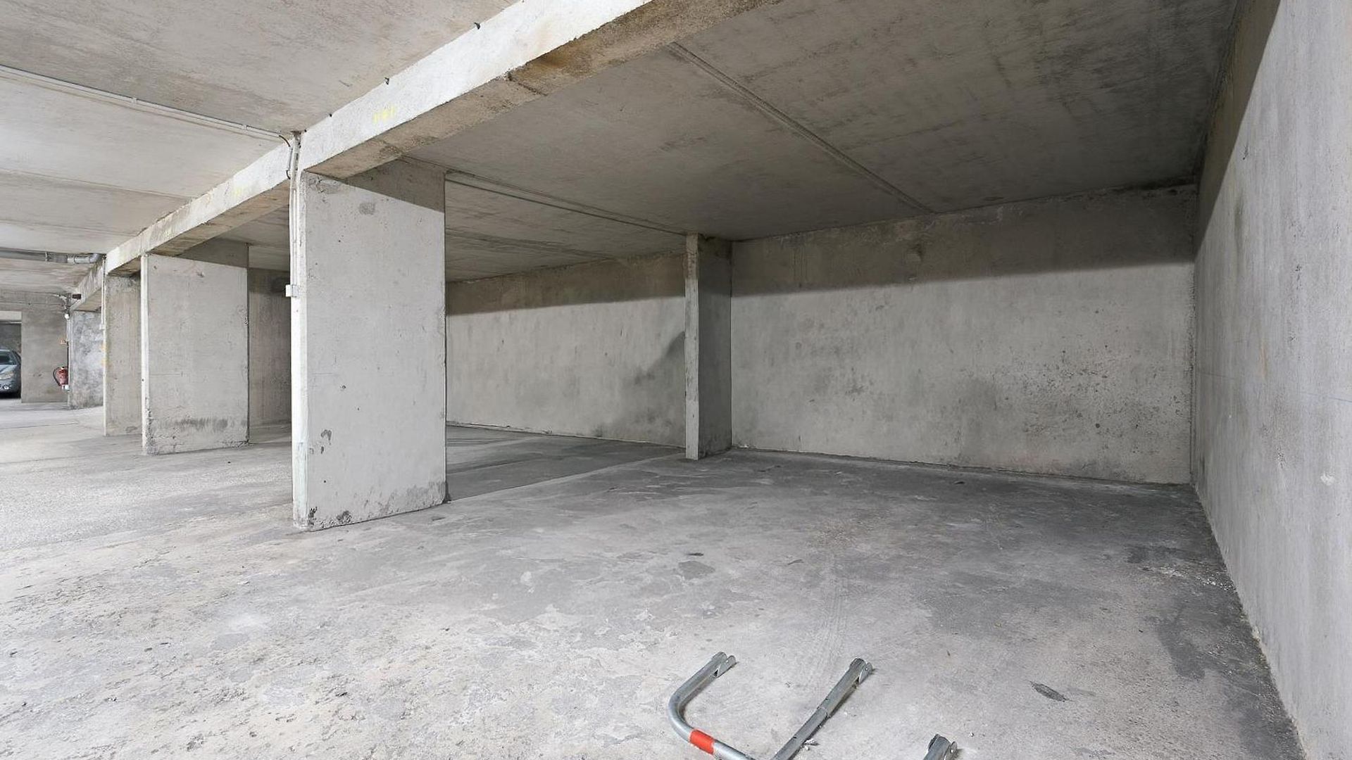 Ac Last Floor - Rooftop Apartment *