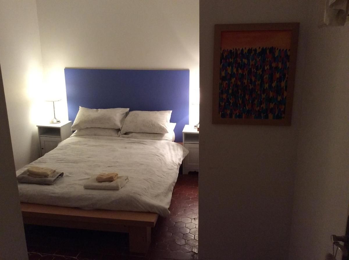 Location In Nice! 2 Bedrooms Sleeps 4 *