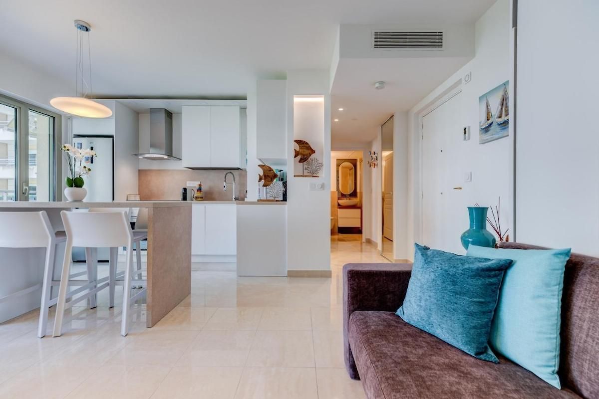 Maison Margot - A Short Walk To The Sea Apartment *