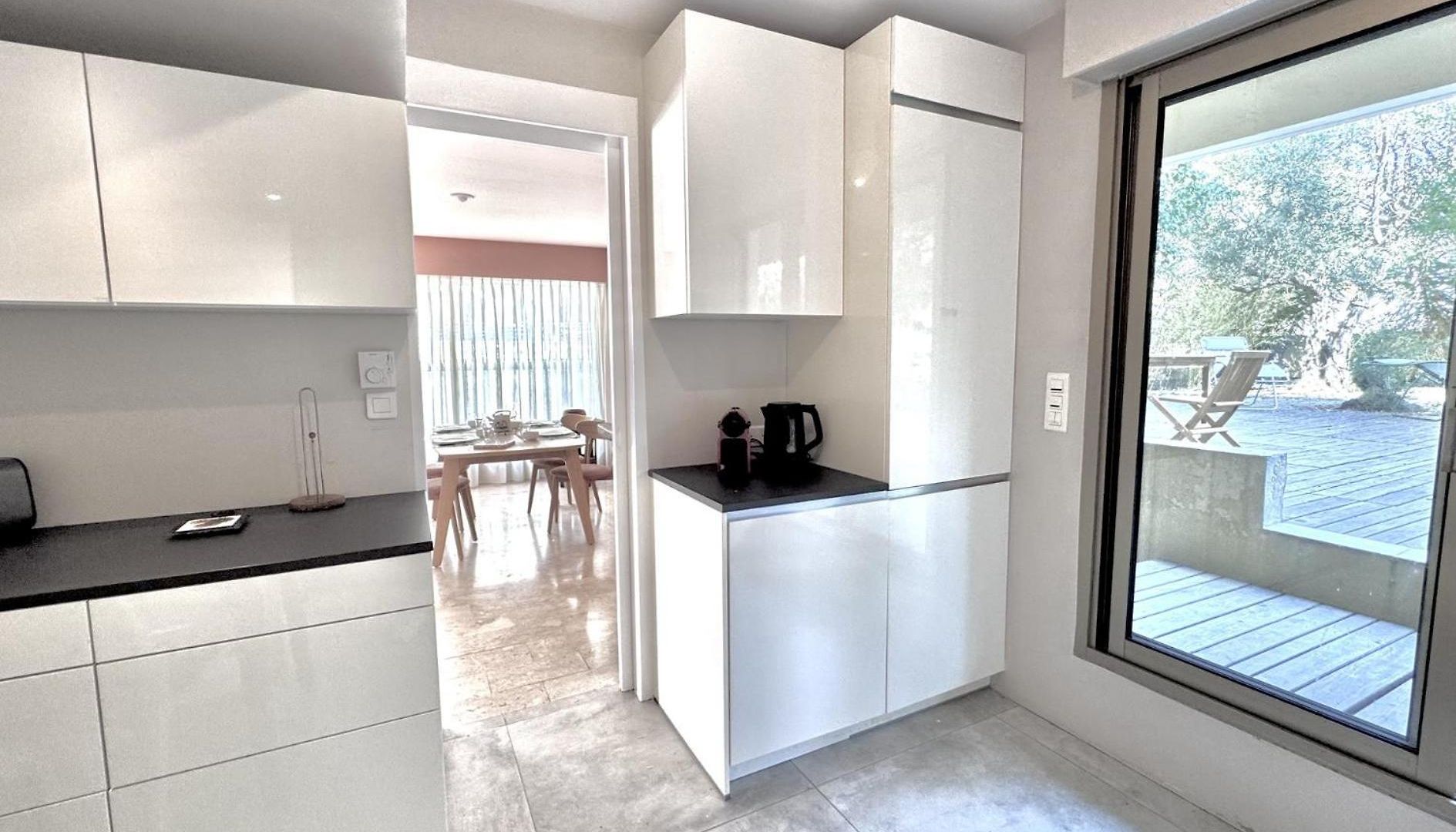 Cc G Terrasse Massenet - Private Parking Promenade Apartment