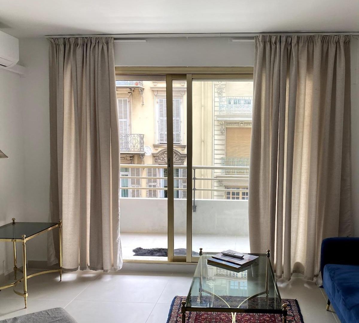 Chic 1-br With Terrace, Ac & Wi-fi
