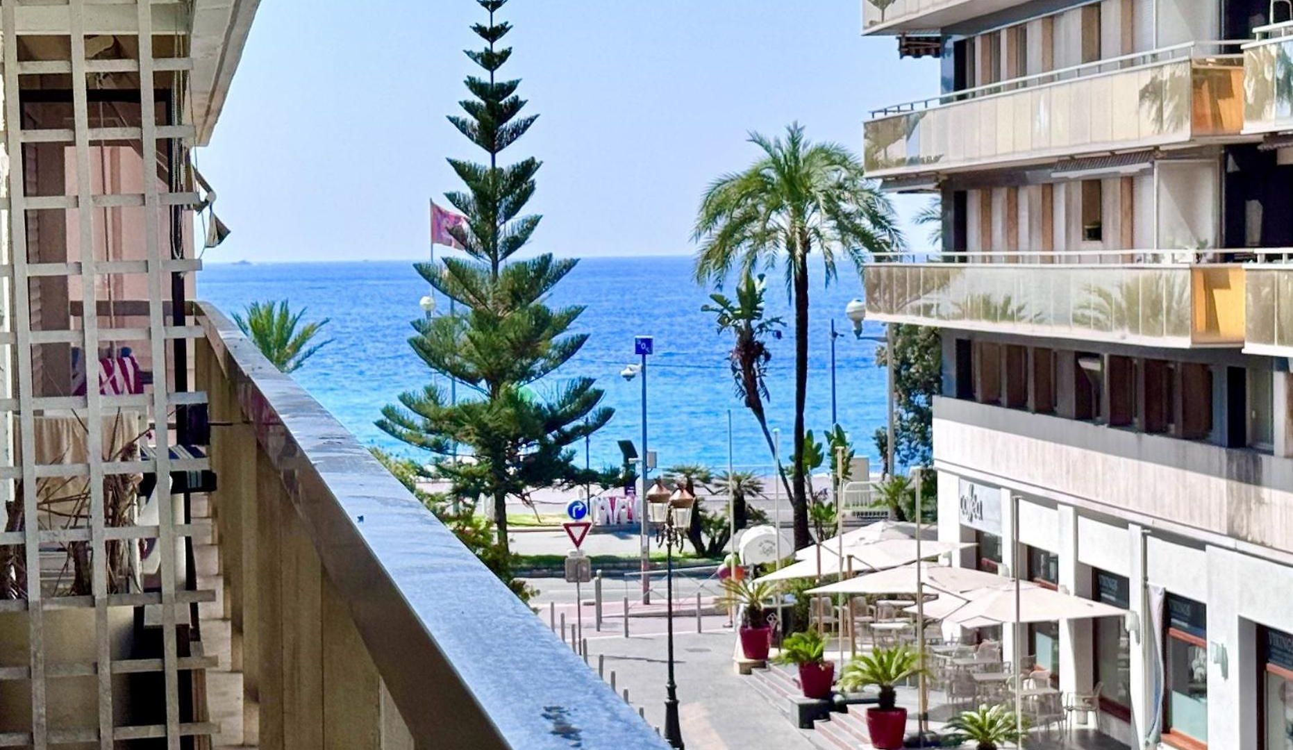 Cc G Terrasse Massenet - Private Parking Promenade Apartment