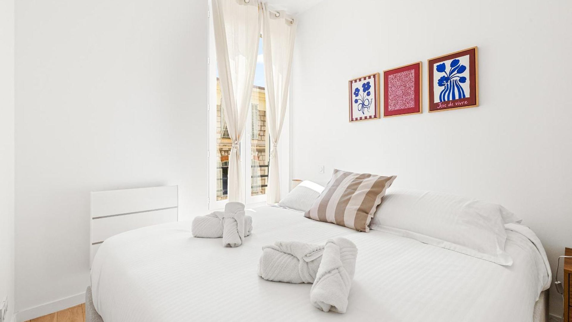 Apartment Bright & Charming 1 Bedroom Nice