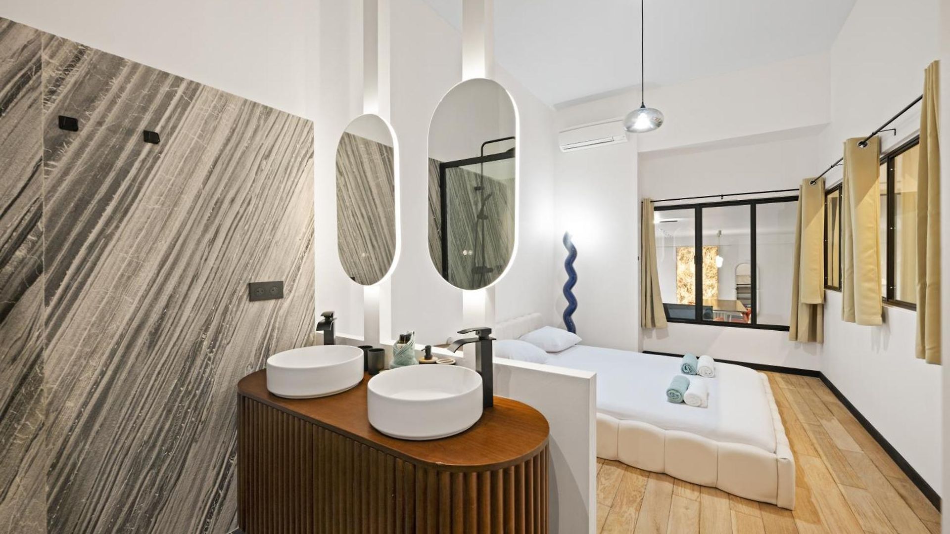 Beautiful Loft In With Terrace - Ac * Nice