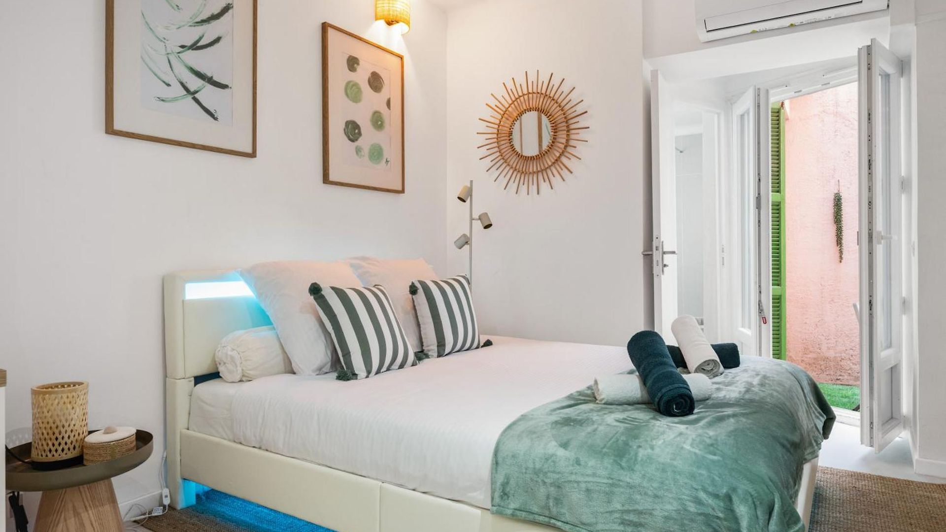 2 Bedroom Near Sea Apartment