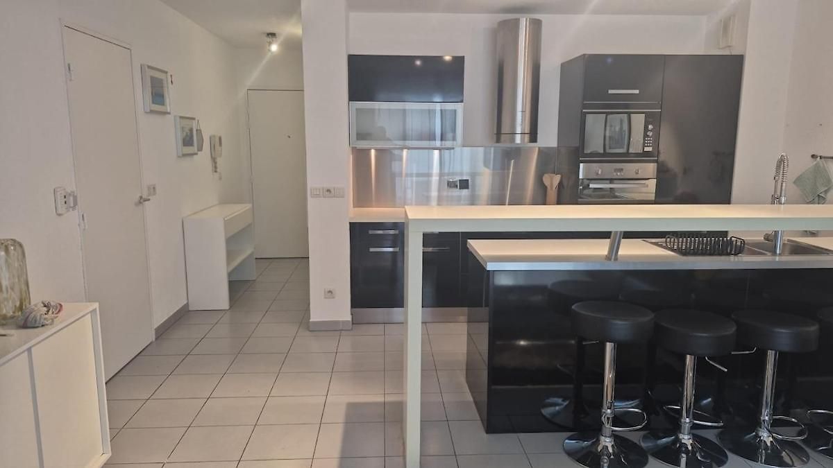 2 Pieces, Meridia Apartment Nice