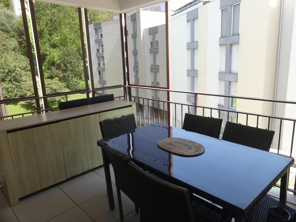 2 Pieces, Meridia Apartment