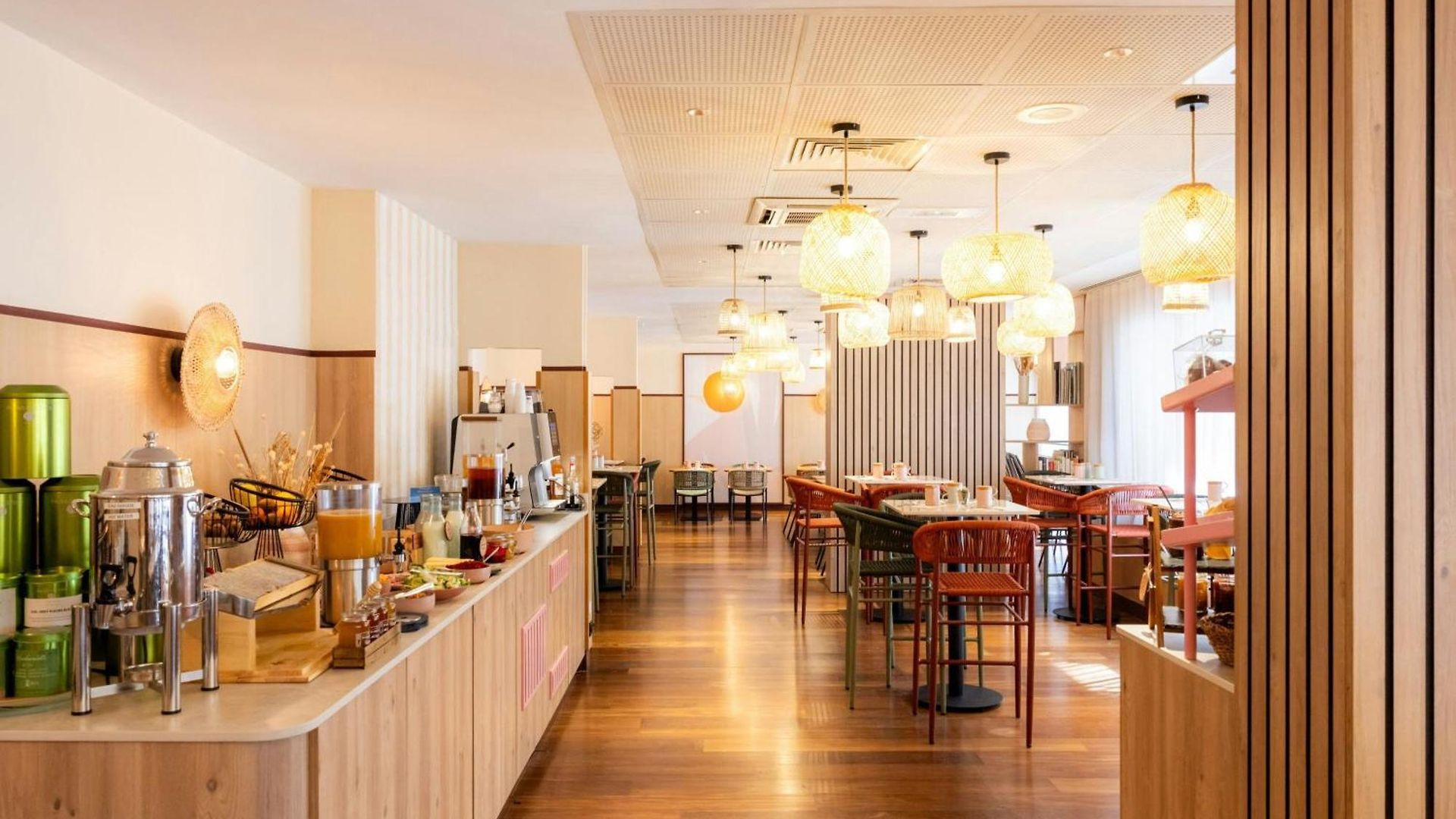 Hotel Mercure Centre Notre Dame 4*