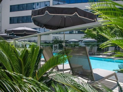 Hotel Ibis Styles Aéroport Arenas
