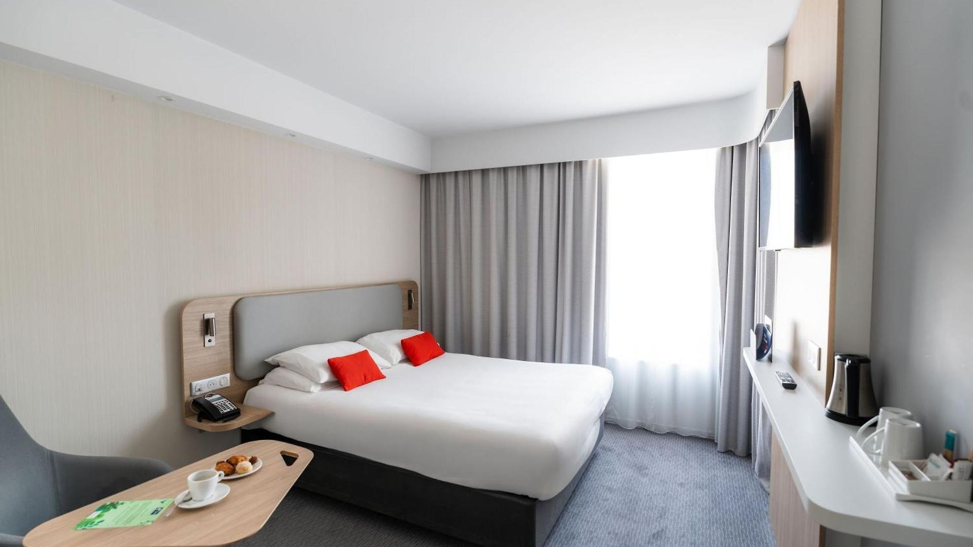 Hotel Express - - Grand Arenas By Ihg 3*
