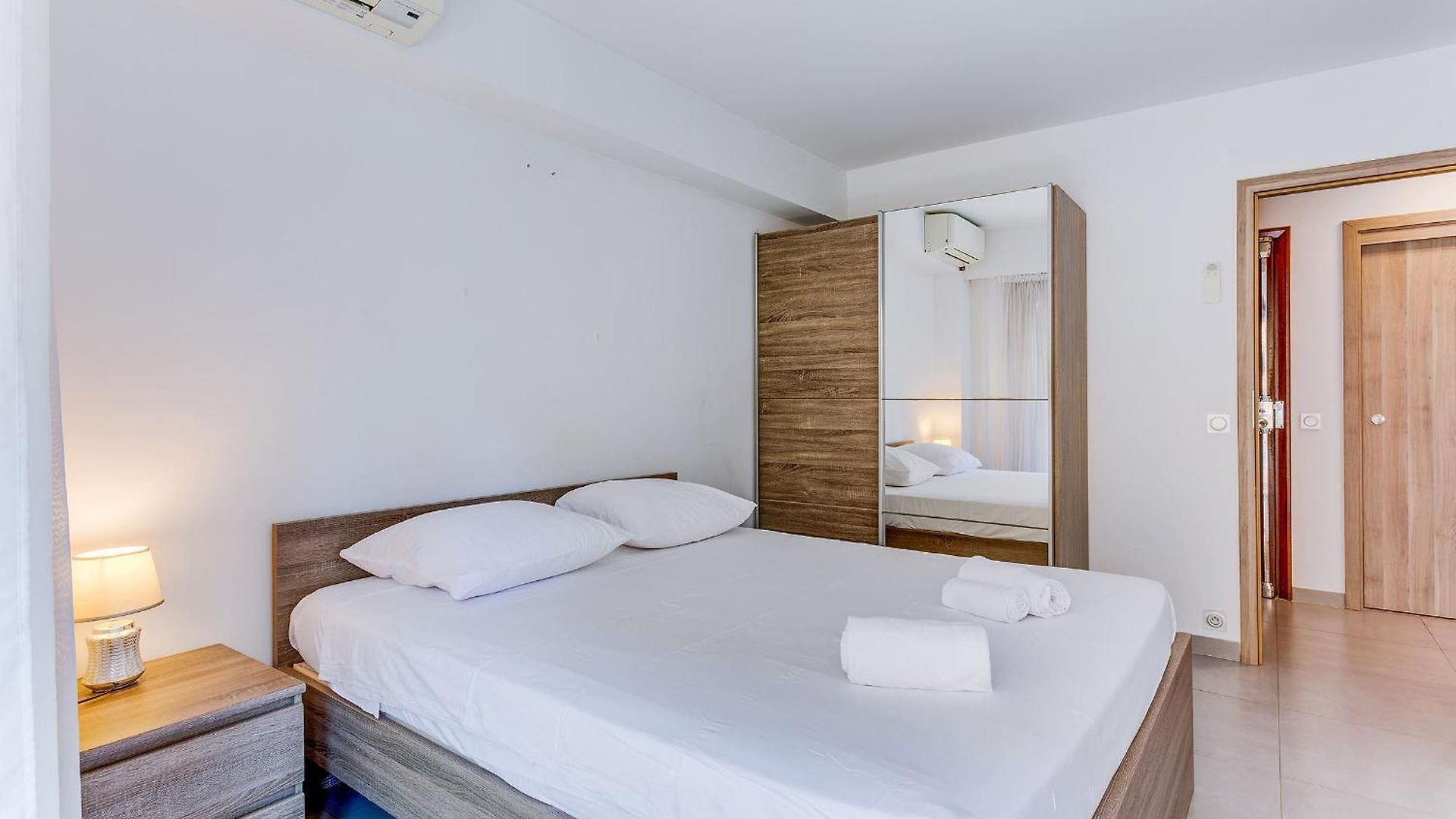 Suede 2 Ap4208 By Riviera Homes Apartment *