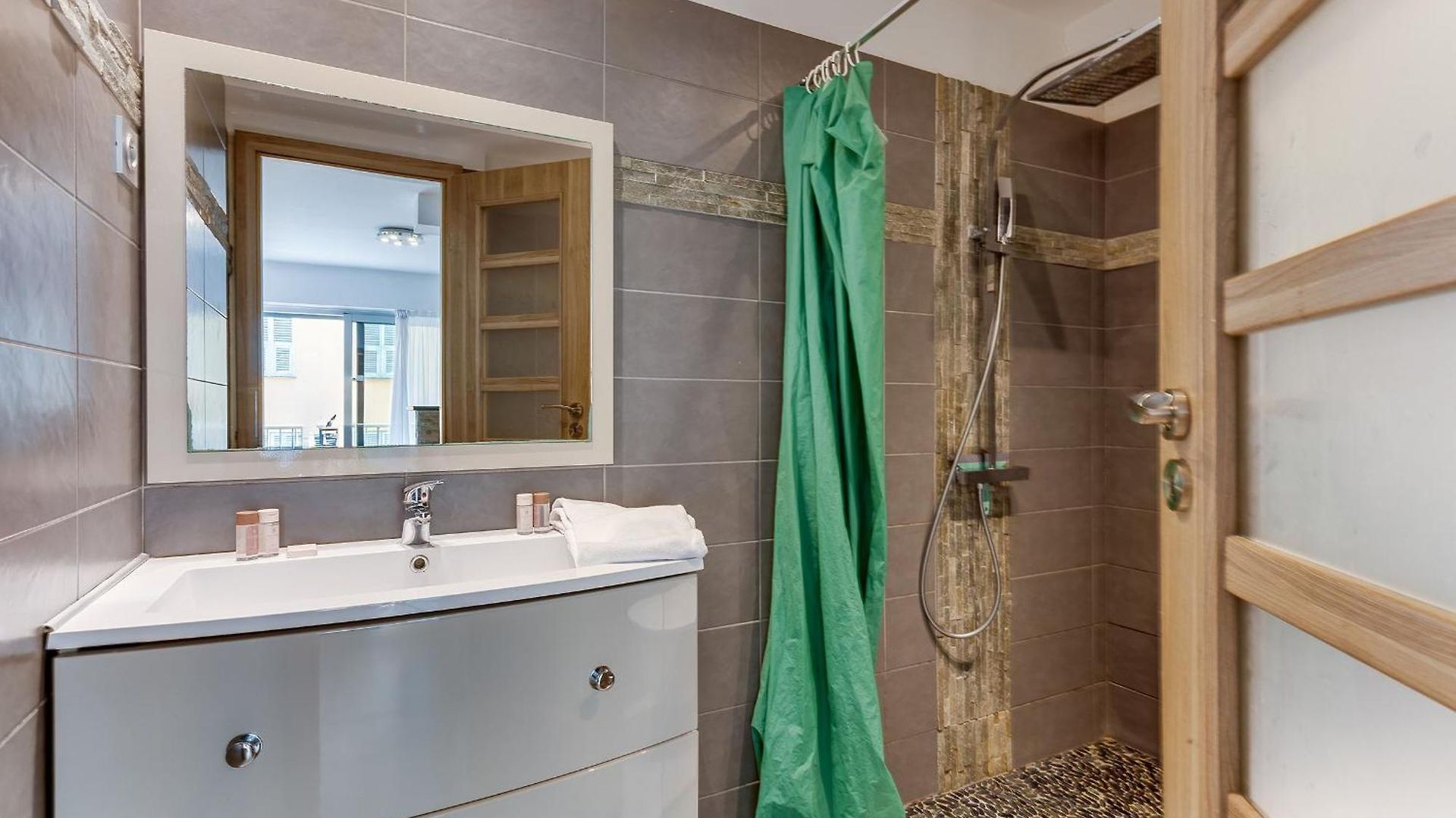 Suede 2 Ap4208 By Riviera Homes Nice