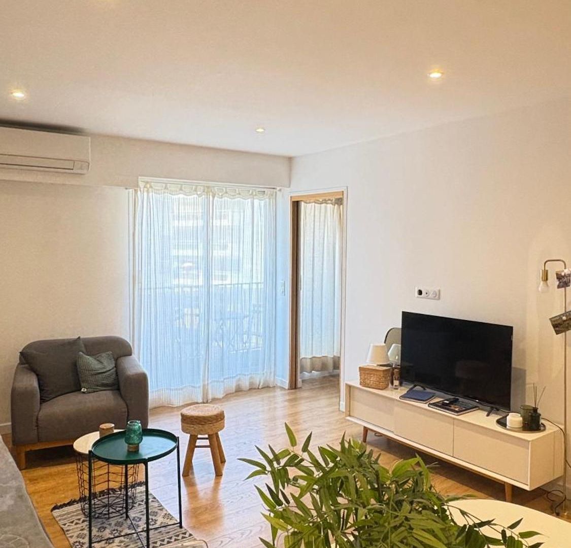 Centre De - A-c - Wifi - Balcon 500m Promenade Des Apartment