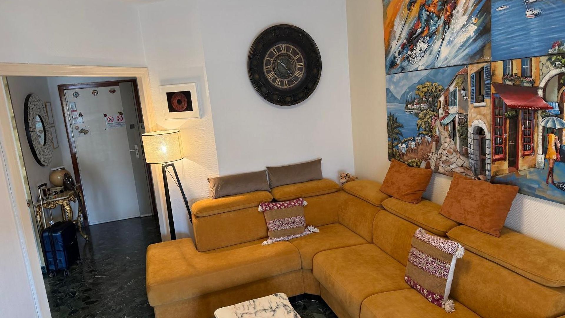 Center Aviva's-home Appartement *