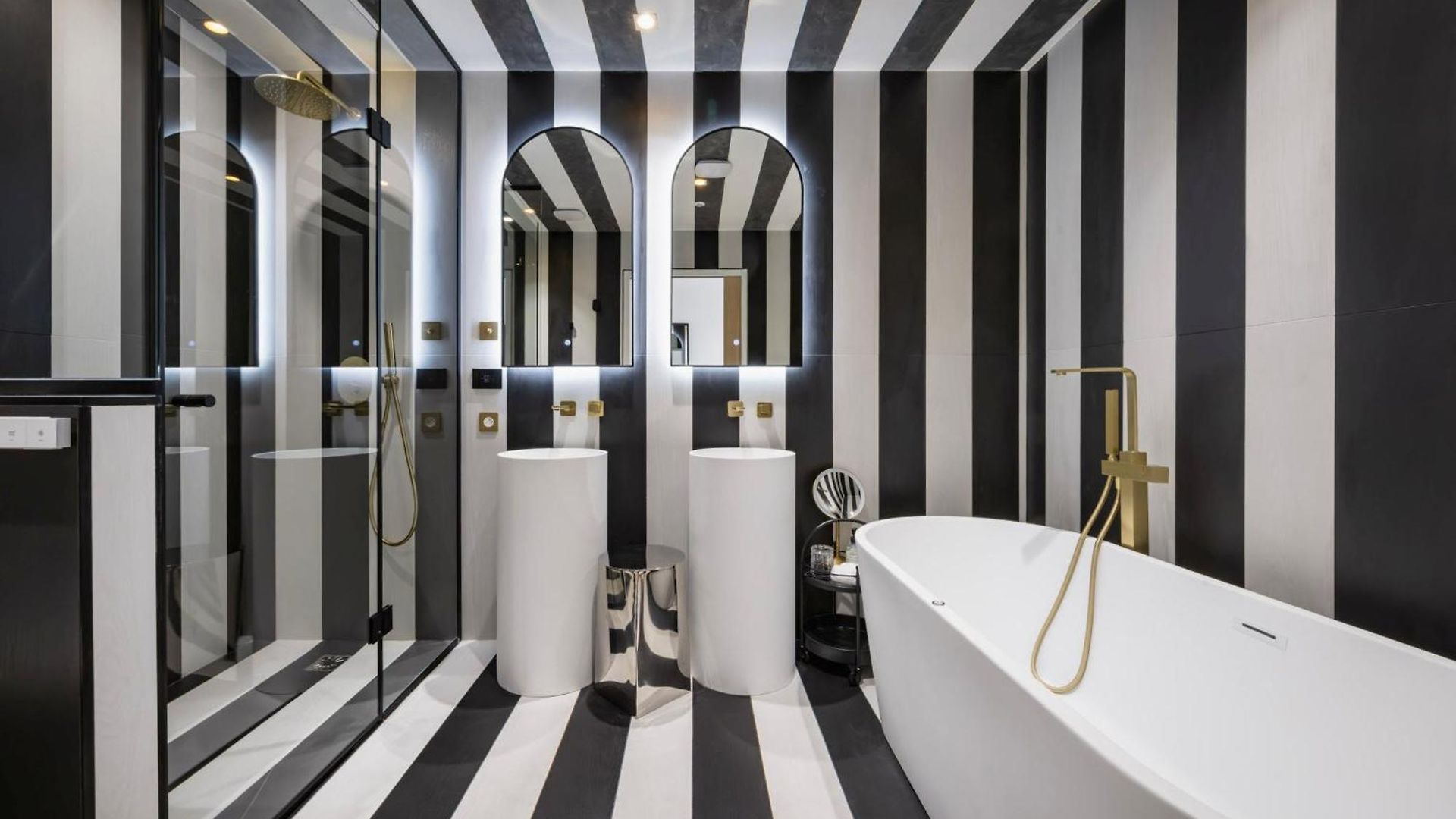 Doubletree By Hilton Centre Iconic 4* Nice