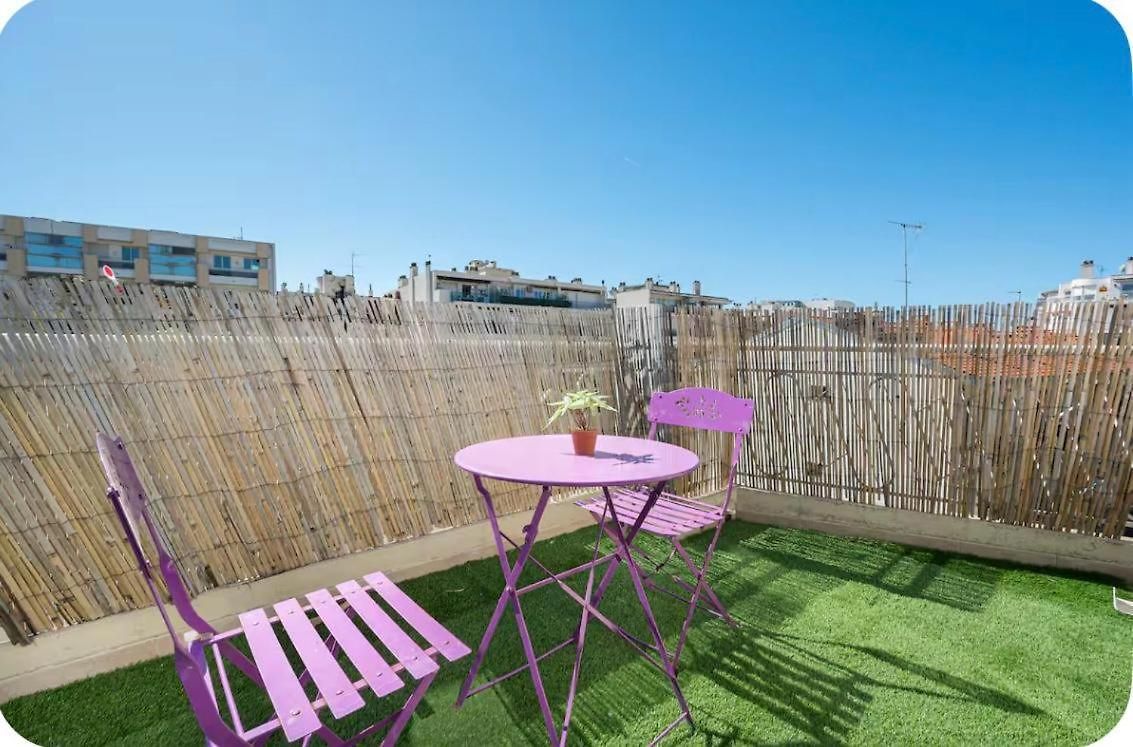 Apartment 2 Climatise I Terrasse Parking Gratuit I 200m I Californie