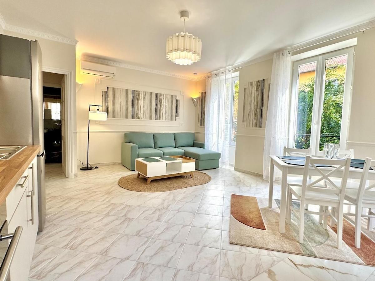 Beautiful 2-bedroom 5-minute Walk To Promenade Des Nice