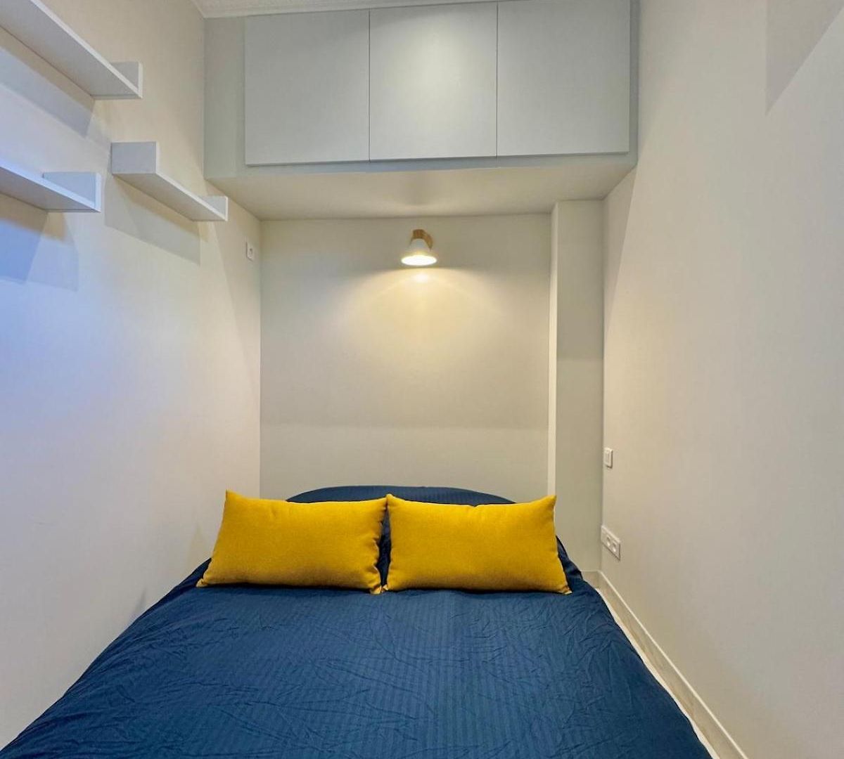 Beautiful 2-bedroom 5-minute Walk To Promenade Des Apartment