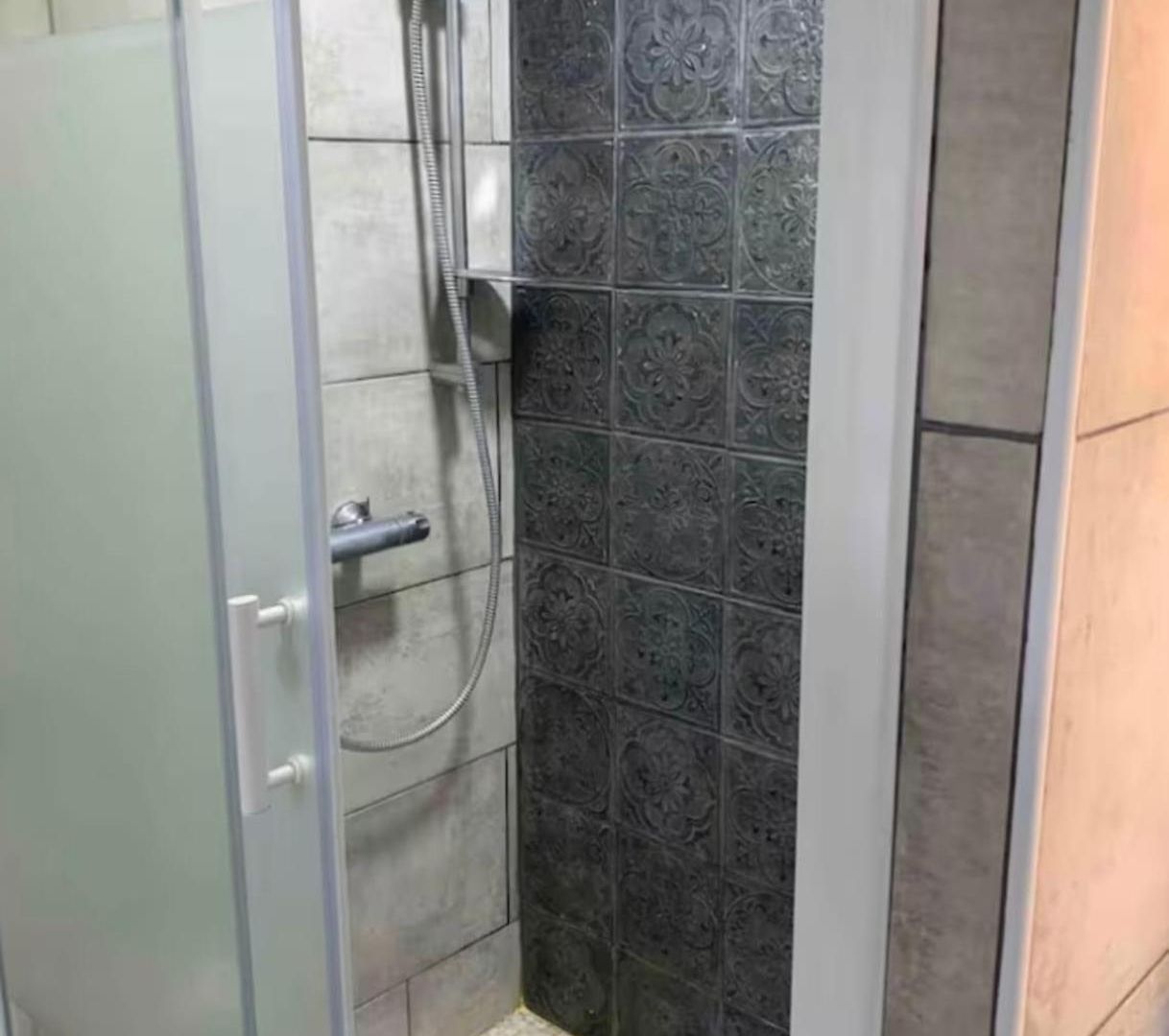 Beautiful 45 M With Balcony In Apartment Nice