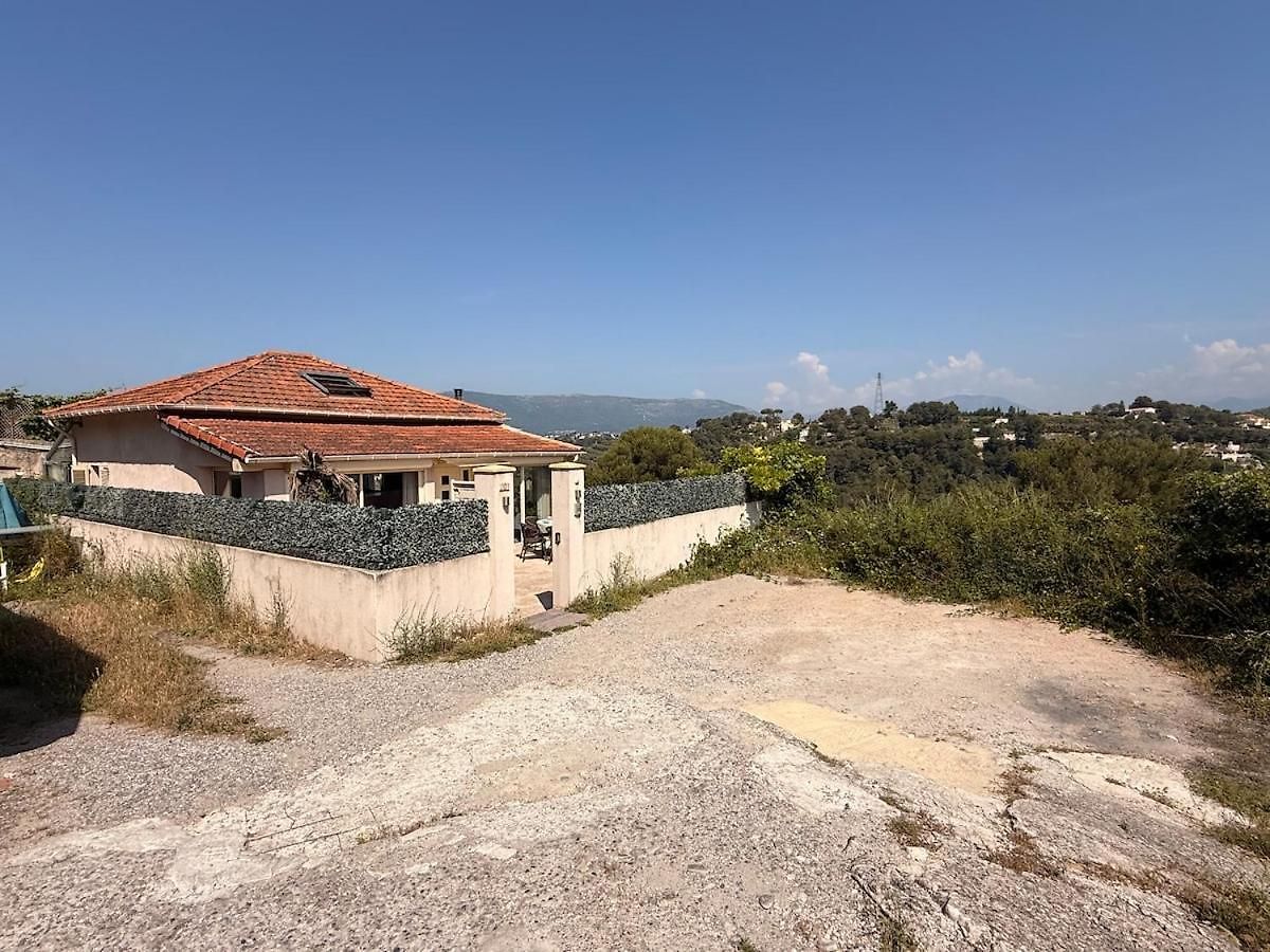 Maison De Charme Sur Les Collines, Piscine, Clim Holiday home Nice