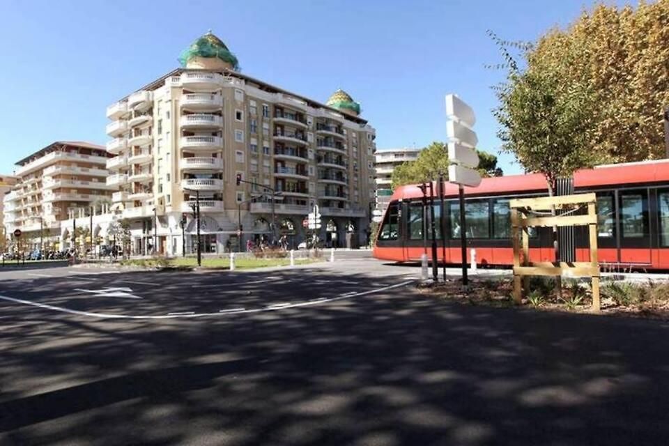 Wehost - A 2 Cet Ete - Plages & Tramway Apartment Nice