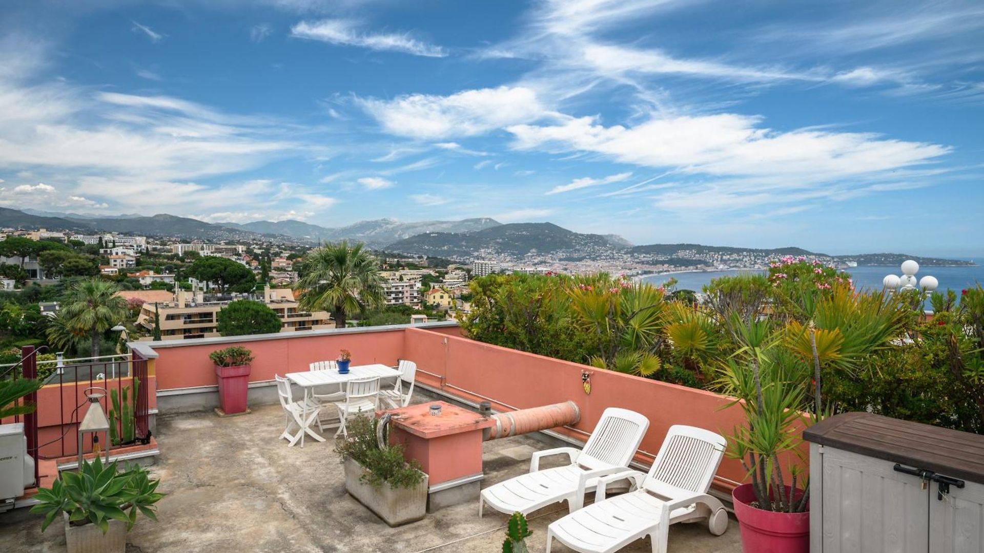 Apartment Rooftop Terrace - Sea View, Pool, Parking & A/c *