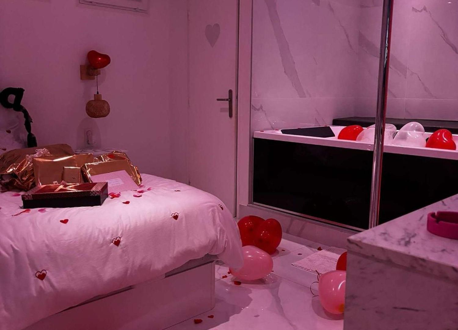 Pinkroom06