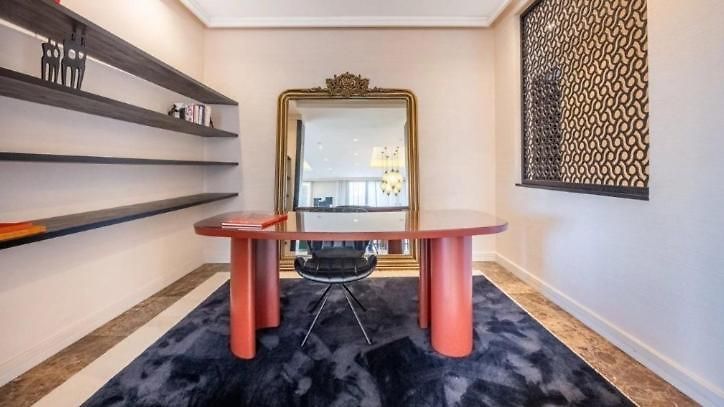 Eden Apartment
