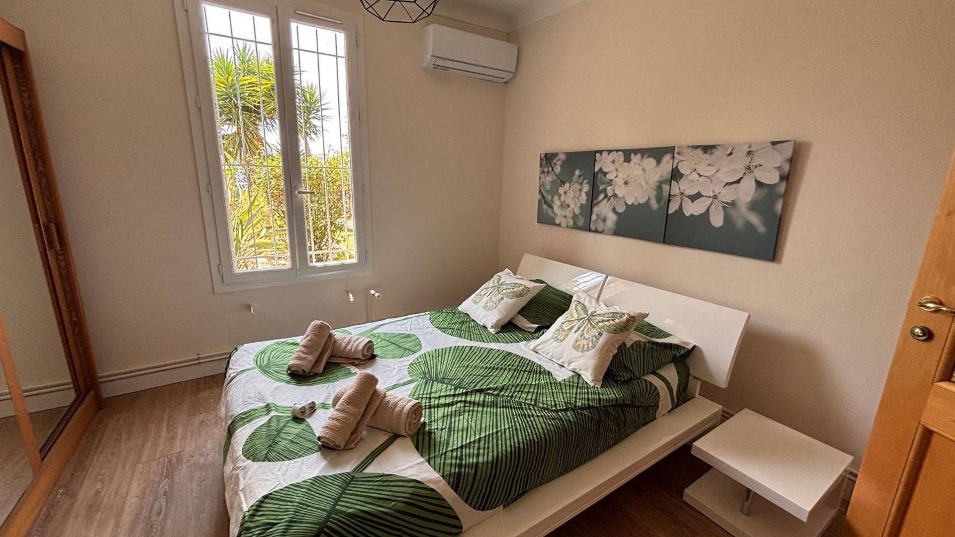 La Campagne En Piscine, Jardins Et 2 Confort Appartement