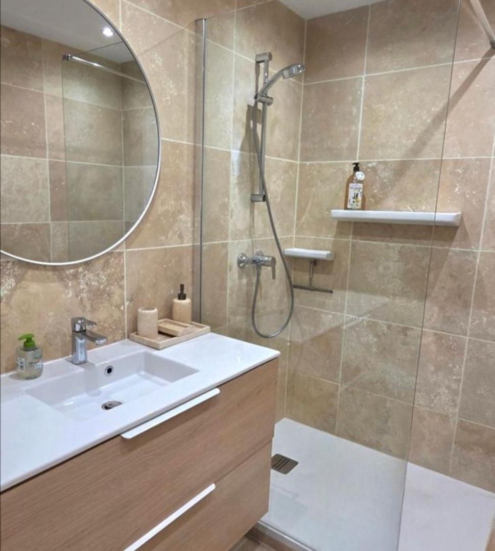 Terrasses De La Corniche, 2p 65m2 Spacieux, Terrasses Mer&montagne, Piscine Et Parking Privé Appartement Nice
