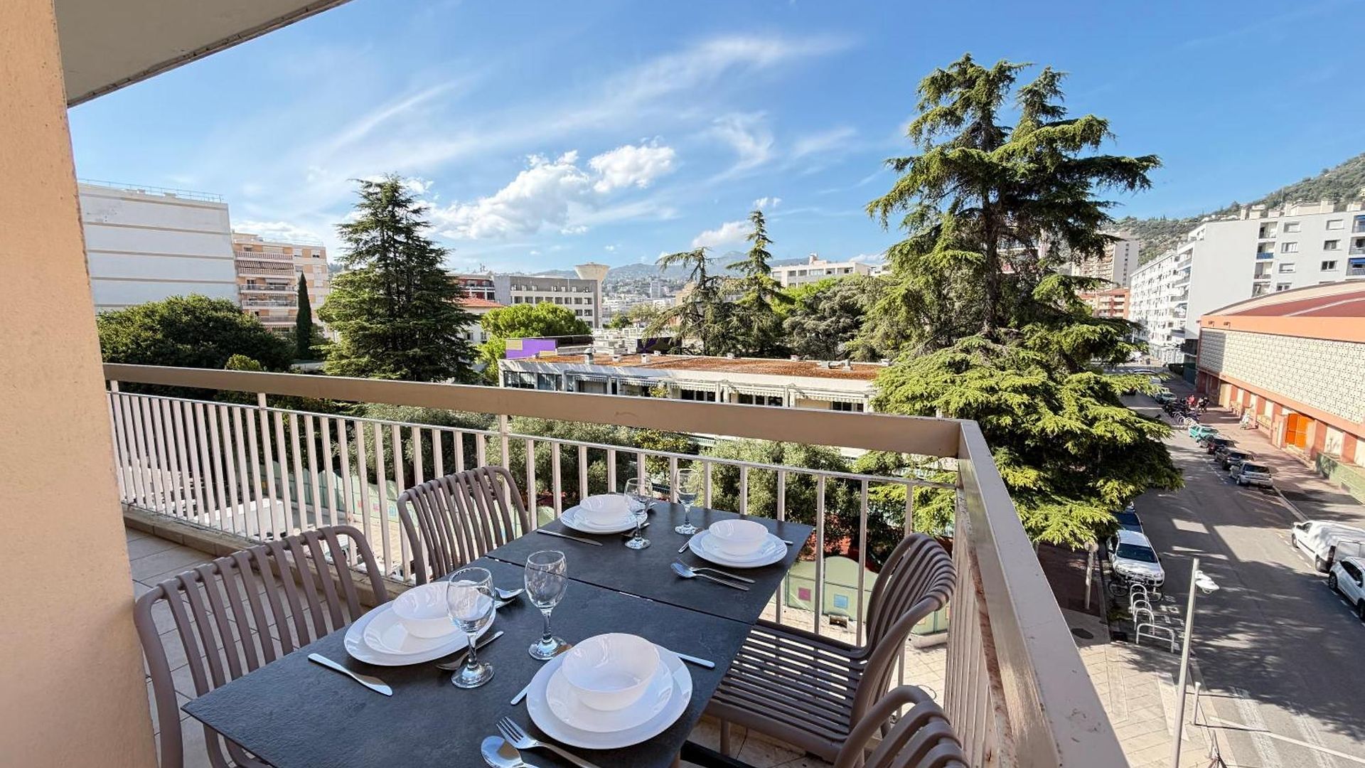Apartment Familial T3 Terrasse, Clim & Parking Gratuit