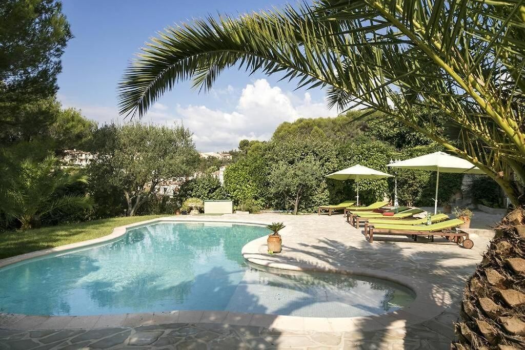 Bed & Breakfast Maison Saint Antonie Provence Alpine *