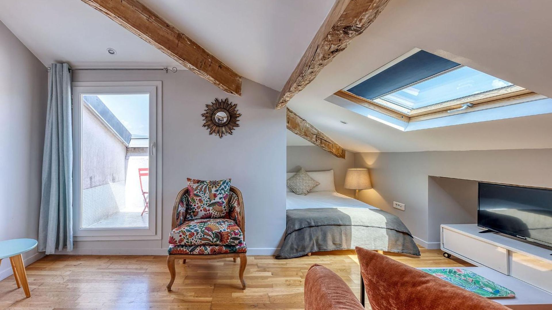 Location In Alcove 1 Bedroom & Terrace * Nice