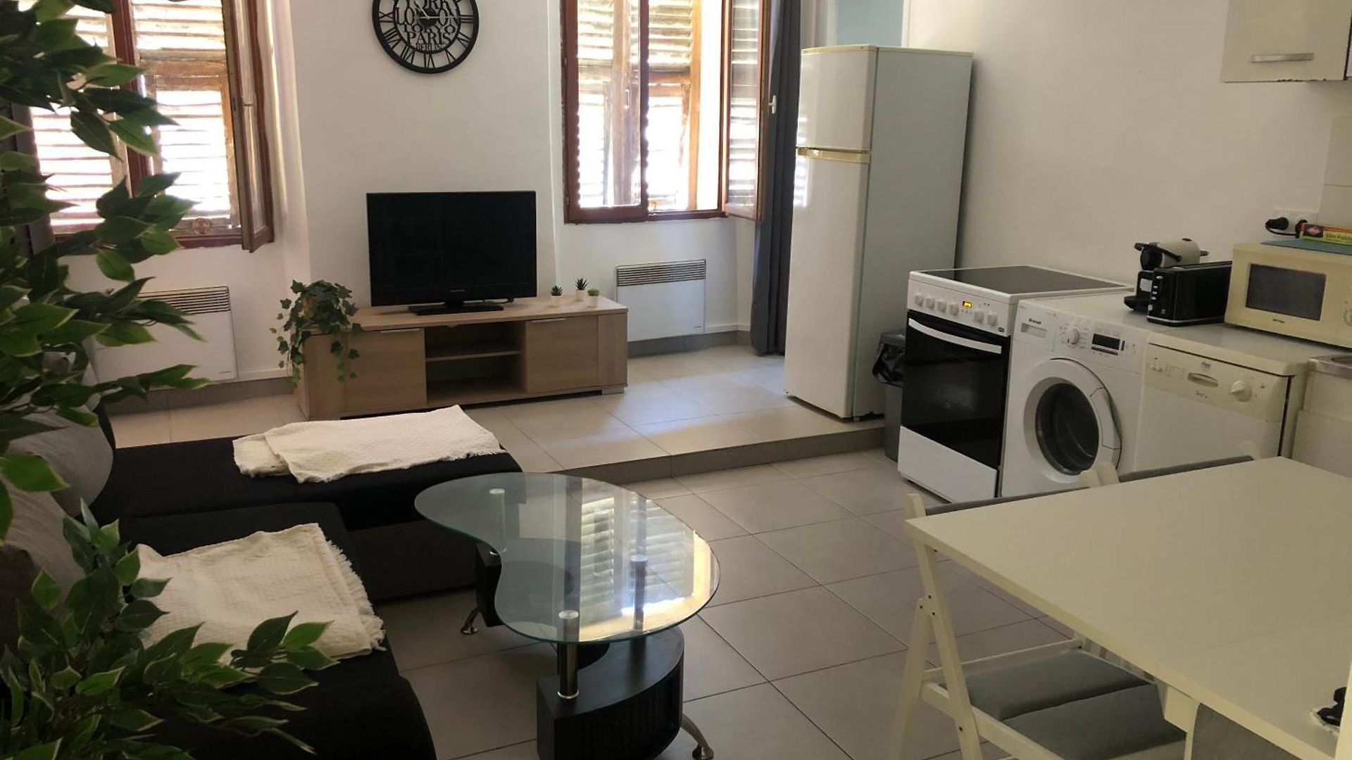 Au Coeur Du Vieux Apartment