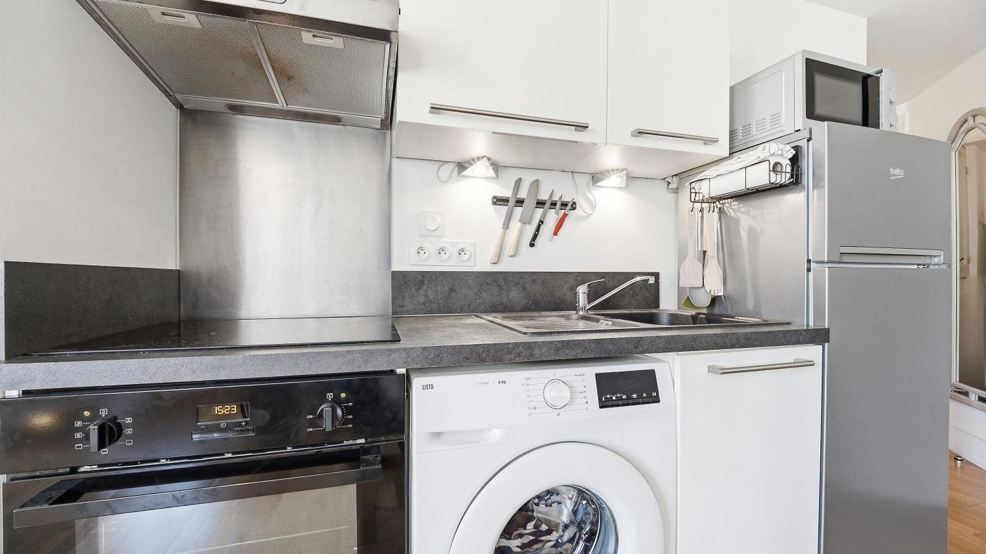 1br - 100m From Promenade Des - Ac Apartment *