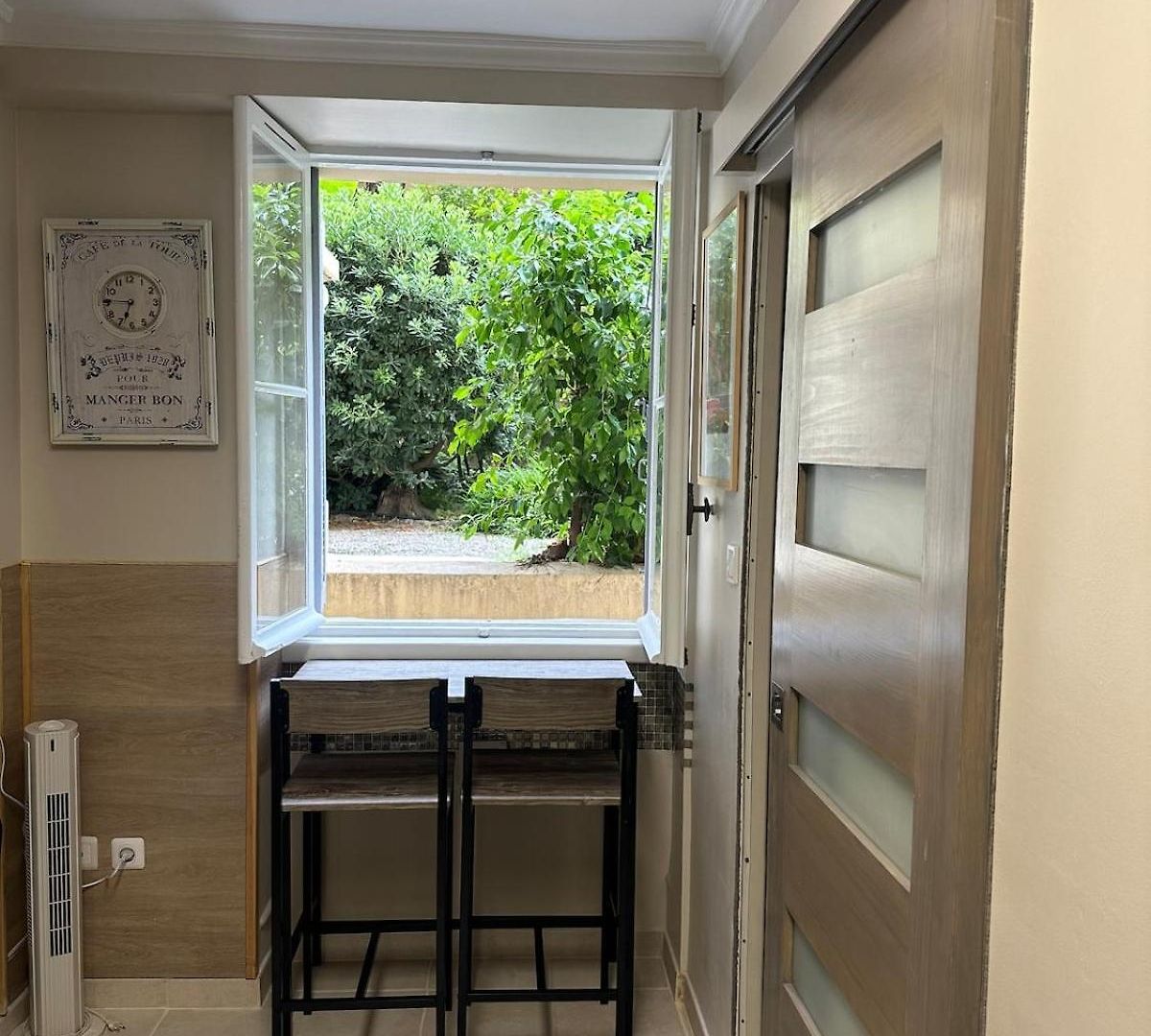 In Center, 2mins From Sea Apartment *