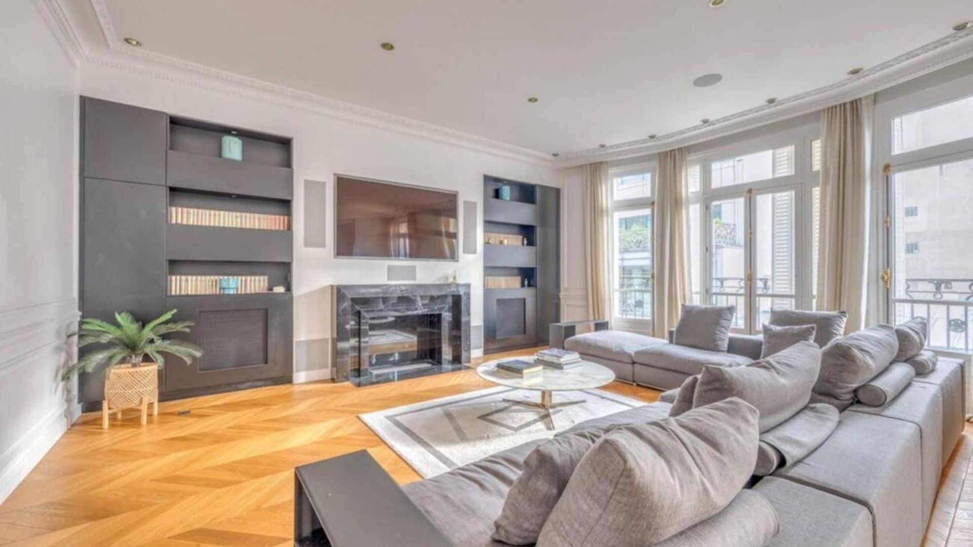 Grand De 3 A Apartment *