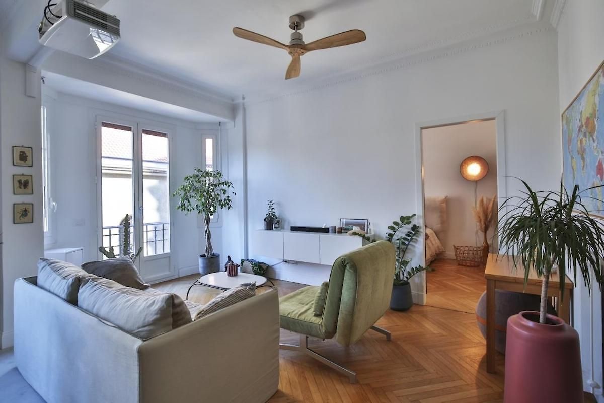 Apartment Cosy And Ideally Situated Near In Liberation