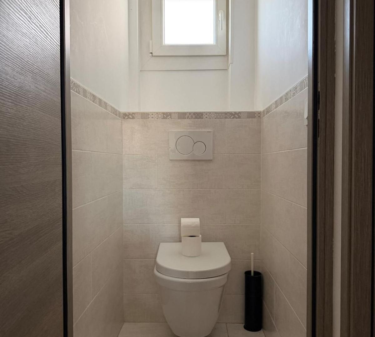 Apartment Beautiful 2-bedroom With Air Conditioning - Tram - Balconies - Quiet