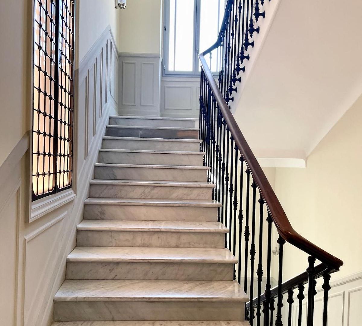 Apartment Carre Dorelegant 2 Br *
