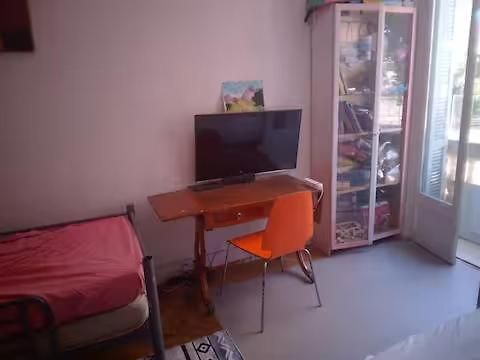 Apartment Centre *
