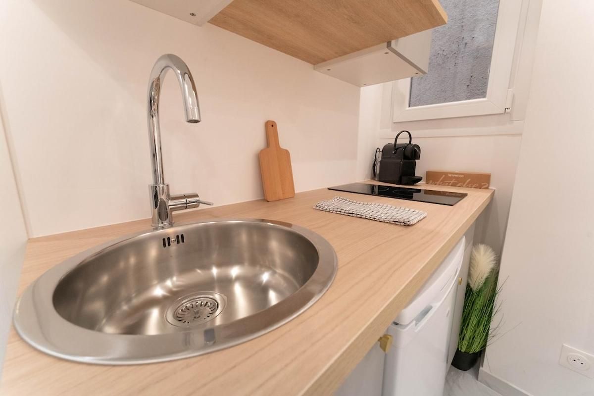 2p Compact & Charmant, A 2 Min De La Apartment