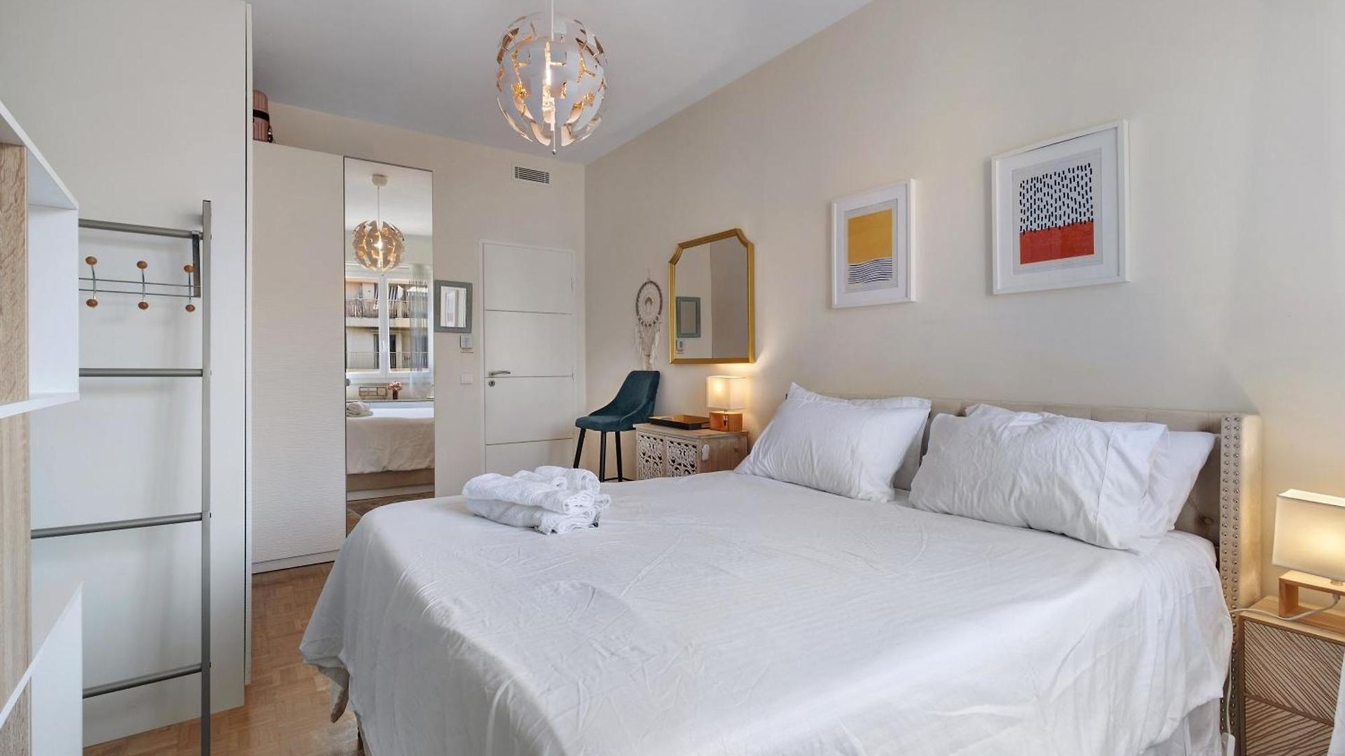 Sea View 2Bed & 2Bath Promenade Apartment Nice