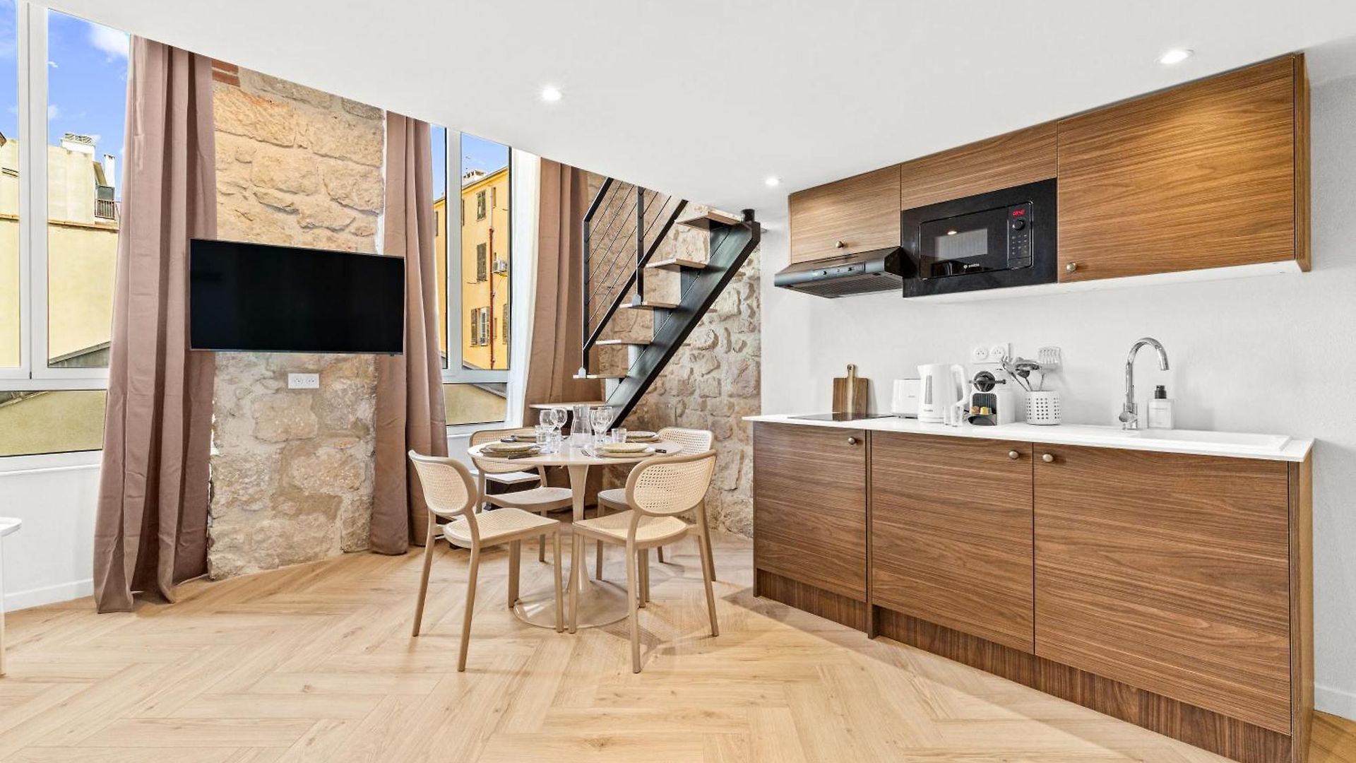 Merveilleux Duplex Centre De Nice, Climatise Et Renove ! * Nice